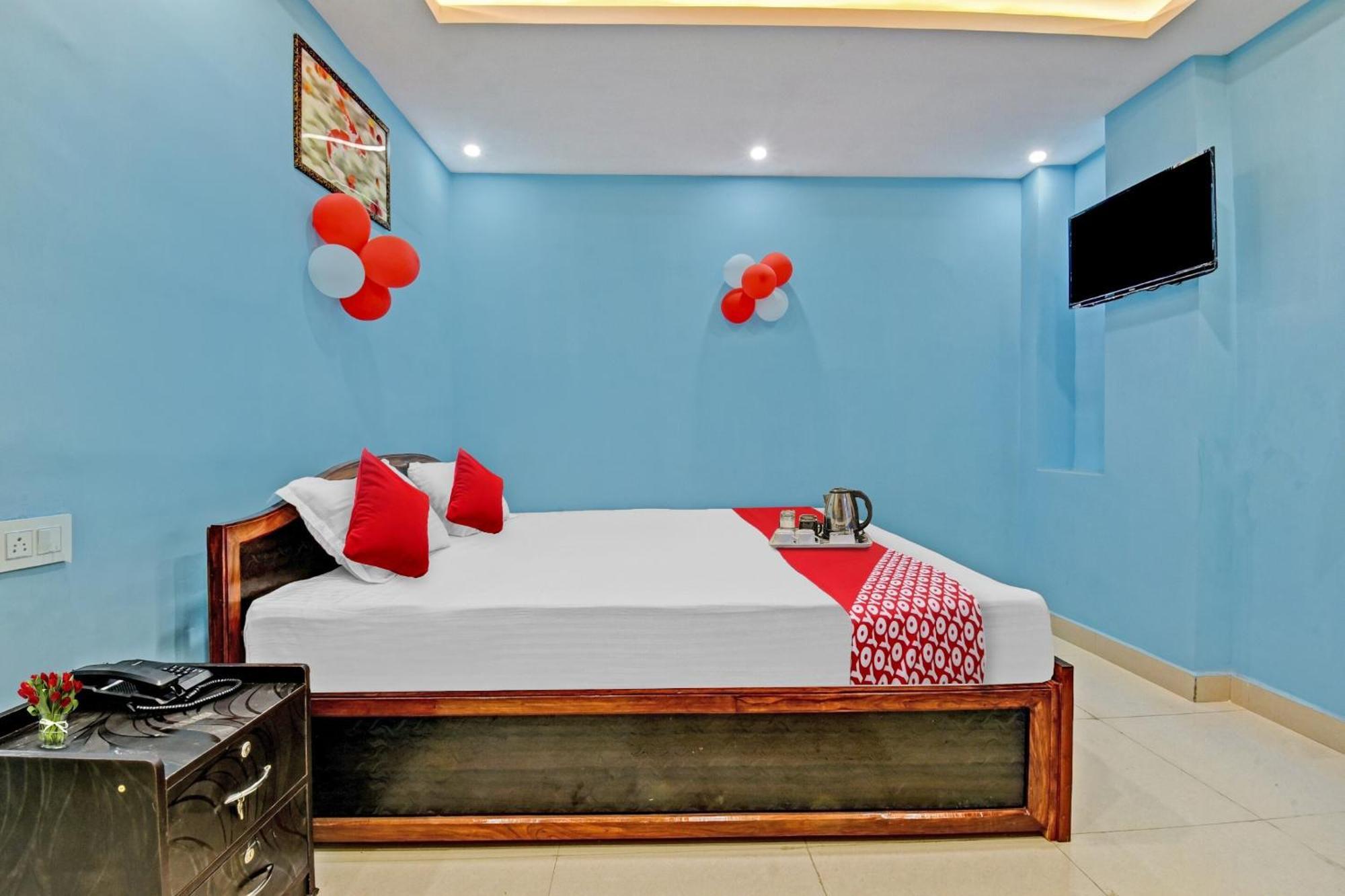 Hotel O Lotus Inn Danapur エクステリア 写真